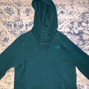 The North Face Women’s hoodie